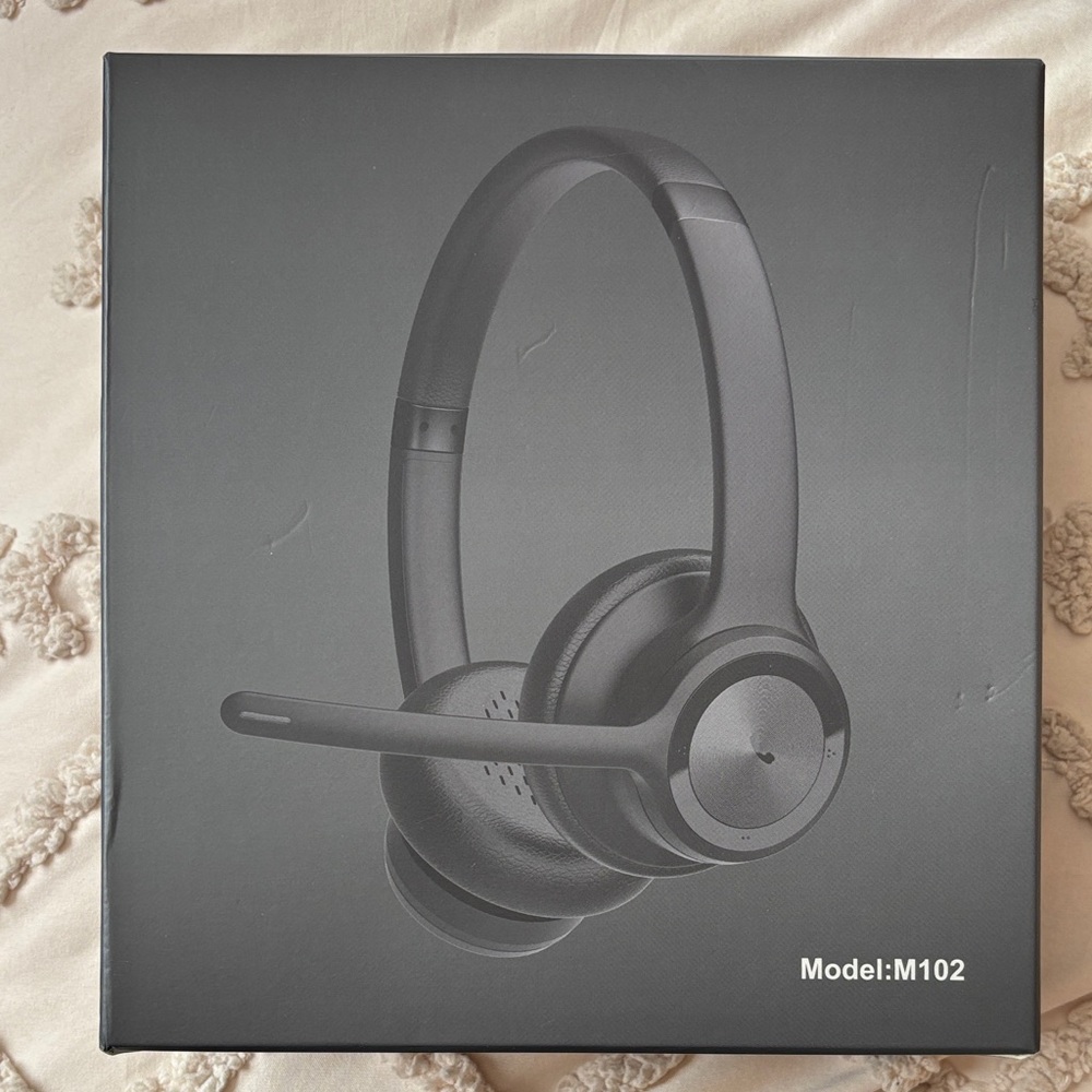 Ekvanbel 5.2 Model M102 Wireless Headset NIB